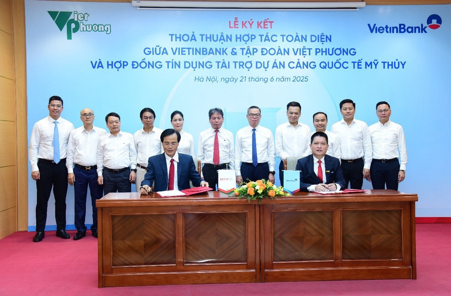 VietinBank ký kết hợp đồng tín dụng tài trợ dự án Cảng Quốc tế Mỹ Thủy a3-vt.jpg
