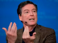 Cựu Giám đốc FBI James Comey.