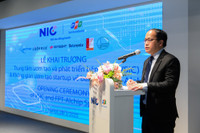 nic-9742.jpg