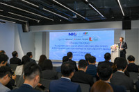nic-9802.jpg