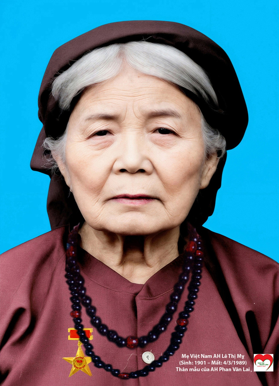 Di ảnh màu của Mẹ Việt Nam Anh hùng Lê Thị Mỵ (1901–1989) được phục dựng màu. 1-me-vnah-le-thi-my.jpg