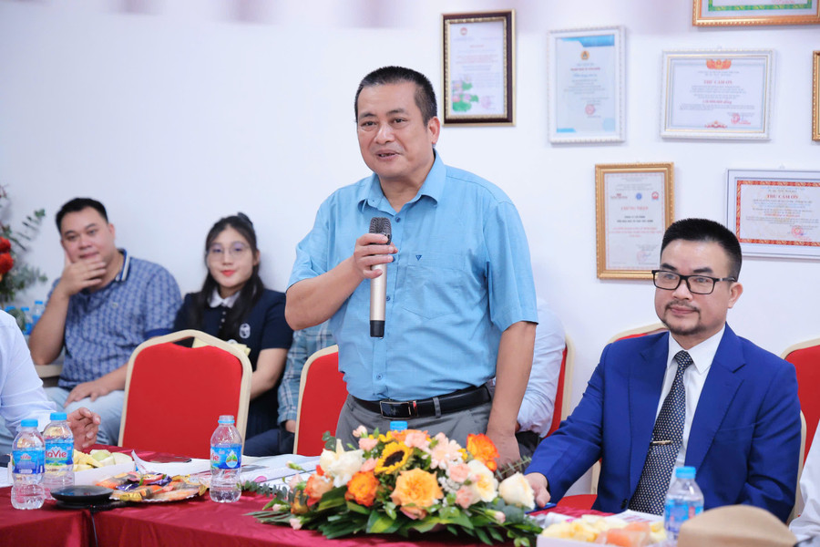Ông Nguyễn Xuân Tuấn chia sẻ tại buổi lễ. z6957822702589-21881780d5e6eb787b0654cafbe09df7.jpg