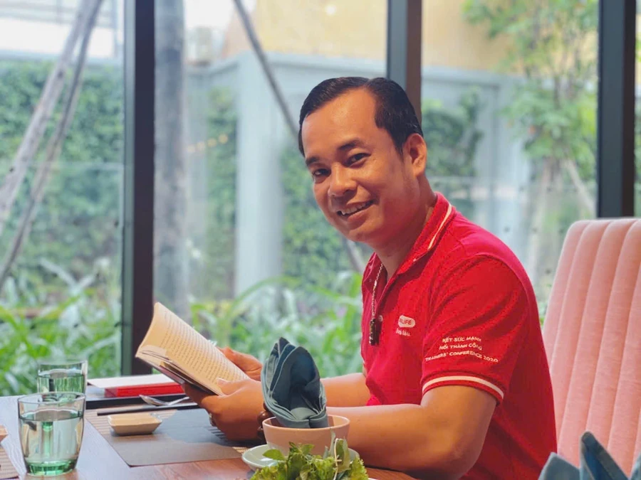 Ông Đỗ Chí Công, người "thuyền trưởng" của Công ty Cổ phần Giáo dục Edu24h, Chi nhánh Bình Phước.