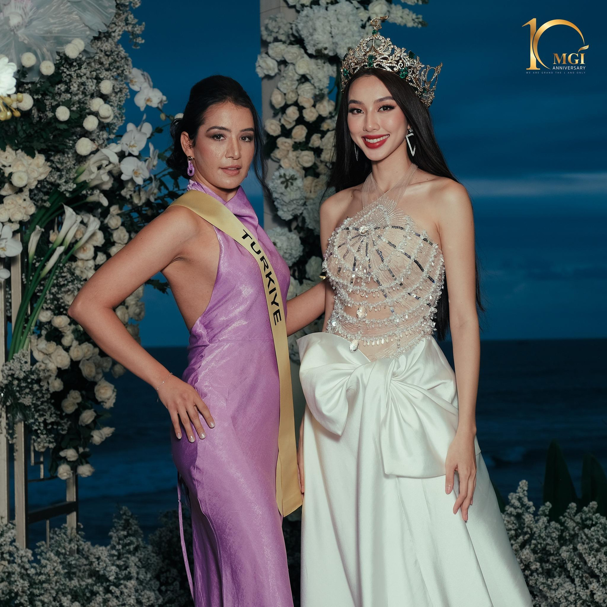 Thùy Tiên thần thái ngút ngàn lấn lướt đàn em tại Miss Grand International ảnh 4 Thùy Tiên thần thái ngút ngàn lấn lướt đàn em tại Miss Grand International ảnh 4