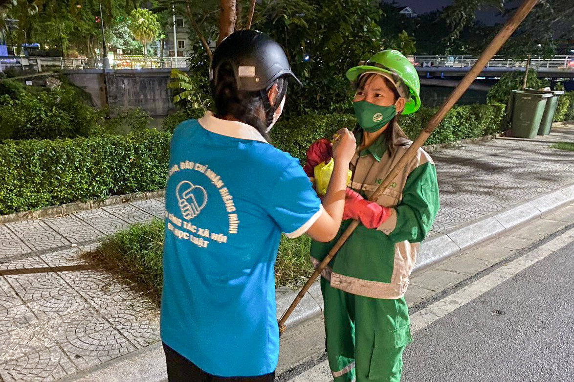 Qua hoạt động này, hi vọng sẽ lan tỏa cho nhiều người được biết đến, đặc biệt là những bạn trẻ để cùng nhau chia sẻ và quan tâm đến mọi người xung quanh.