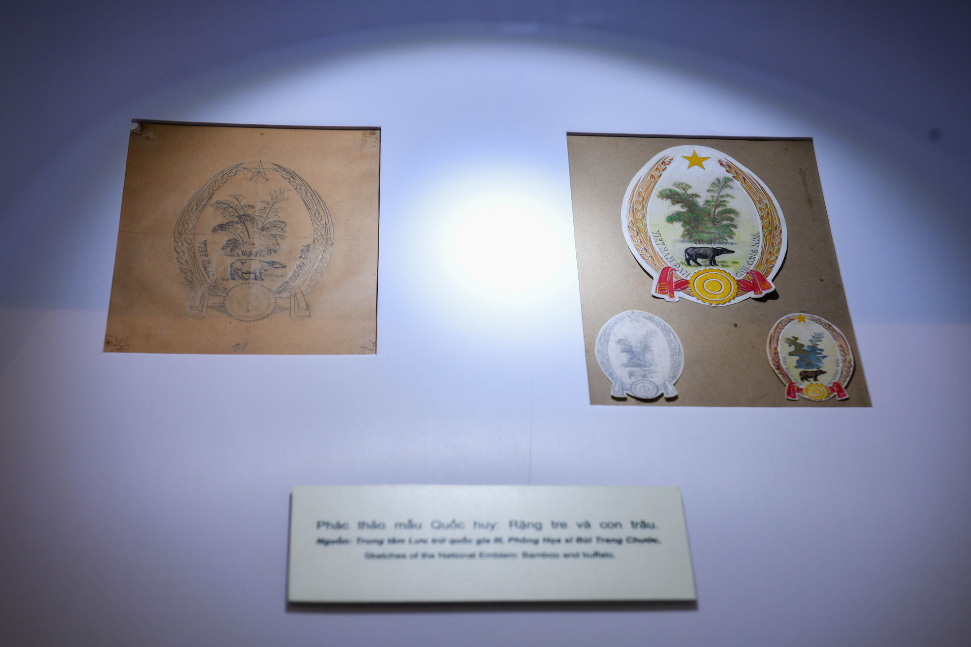 Những bản phác thảo mẫu Quốc huy của Họa sĩ Bùi Trang Chước (tức Nguyễn Văn Chước) chính là nguồn gốc, cơ sở, tiền đề, nền tảng cho Quốc huy chính thức của nước Việt Nam Dân chủ Cộng hòa (nay là nước Cộng hòa Xã hội chủ nghĩa Việt Nam).