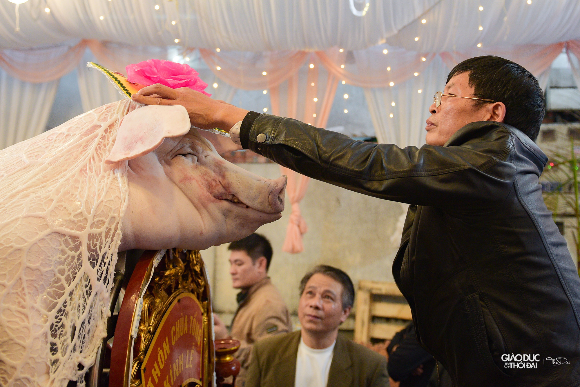 Trong tất cả công đoạn đều phải làm chỉnh chu và tận tâm.