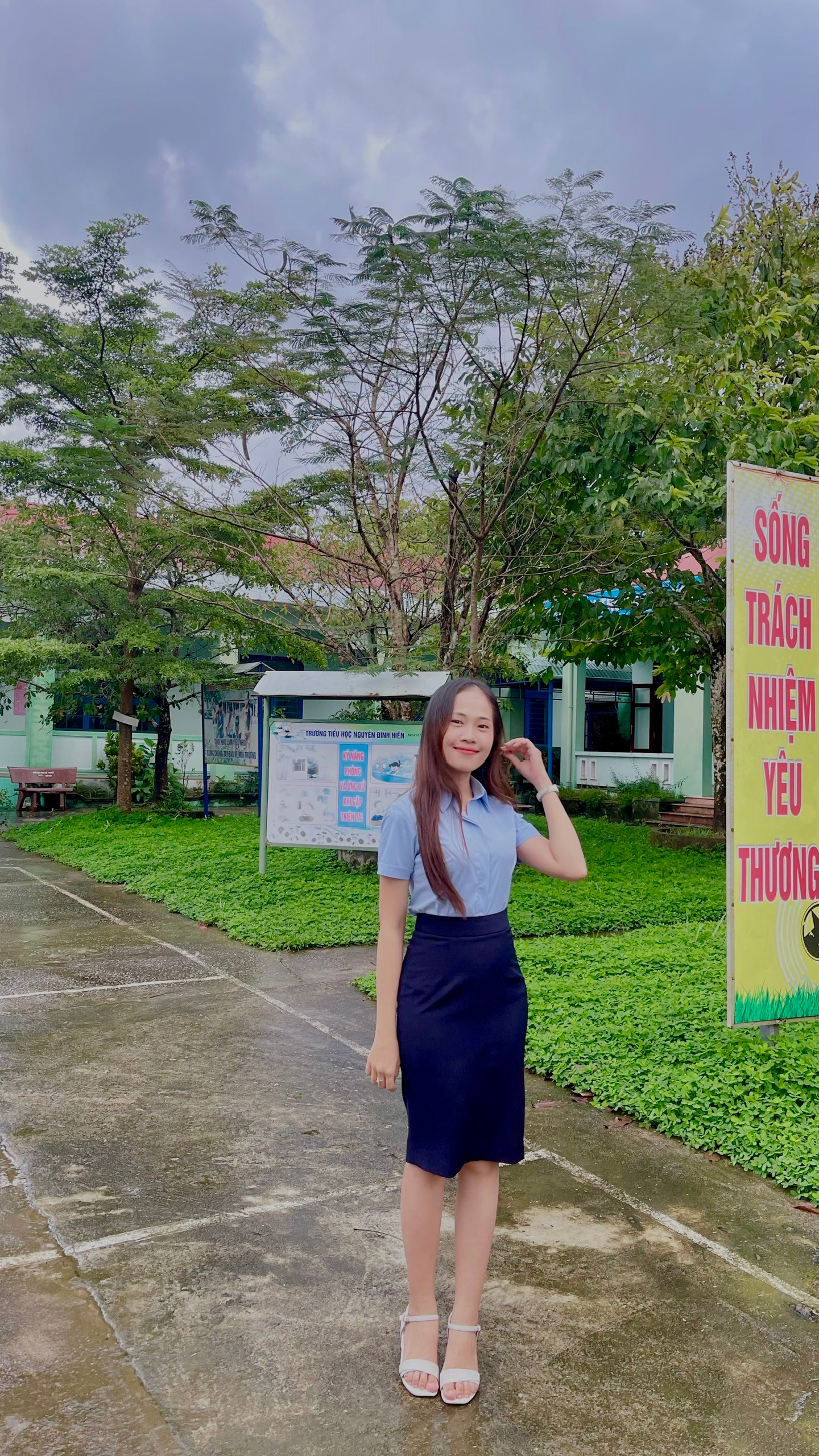 Được vào môi trường giáo dục, cô giáo Lê Hồng Ngọc luôn mong muốn thể hiện niềm đam mê và khao khát với nghề. Được vào môi trường giáo dục, cô giáo Lê Hồng Ngọc luôn mong muốn thể hiện niềm đam mê và khao khát với nghề.