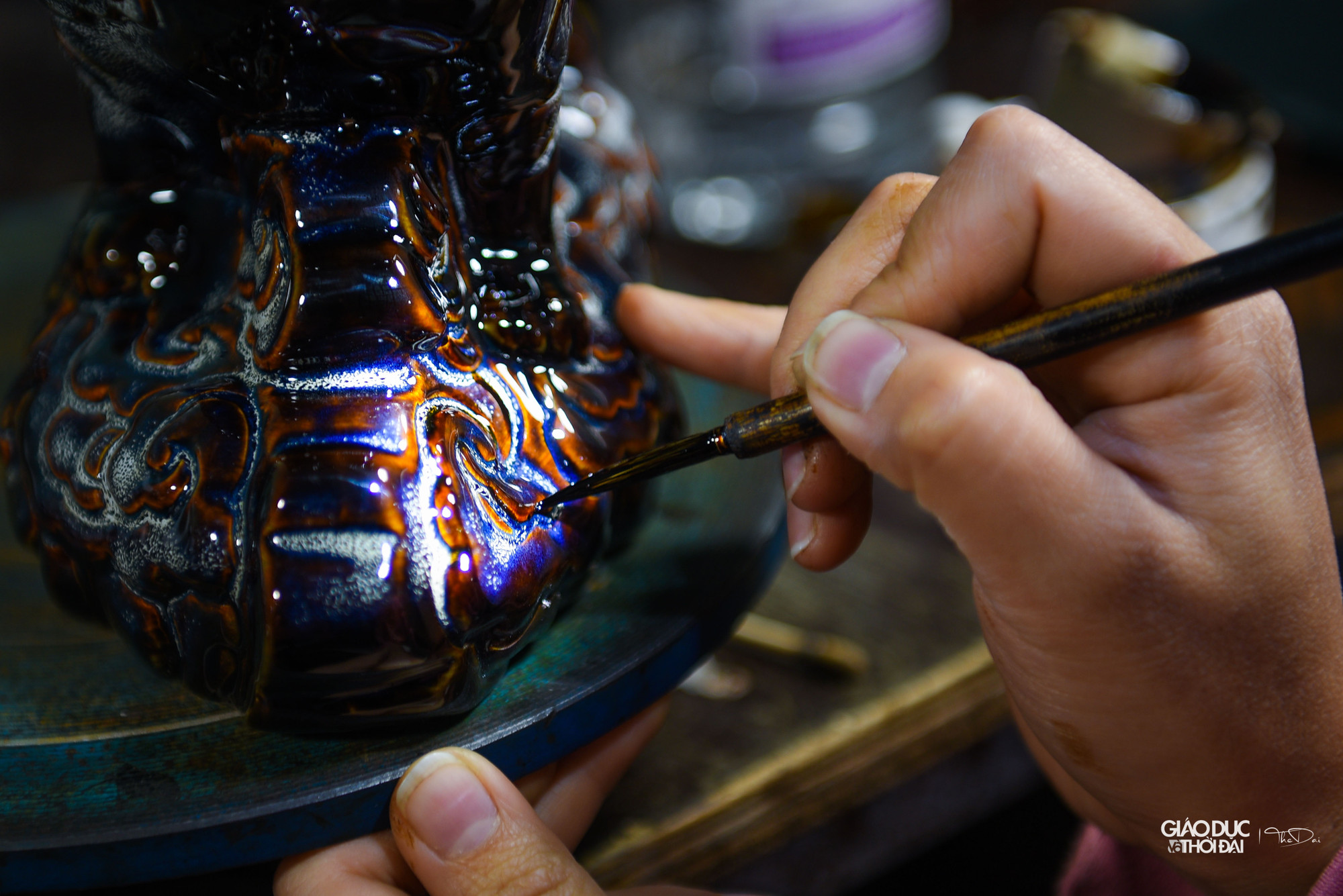 Đây là công đoạn quyết định màu sắc cuối cùng của sản phẩm.