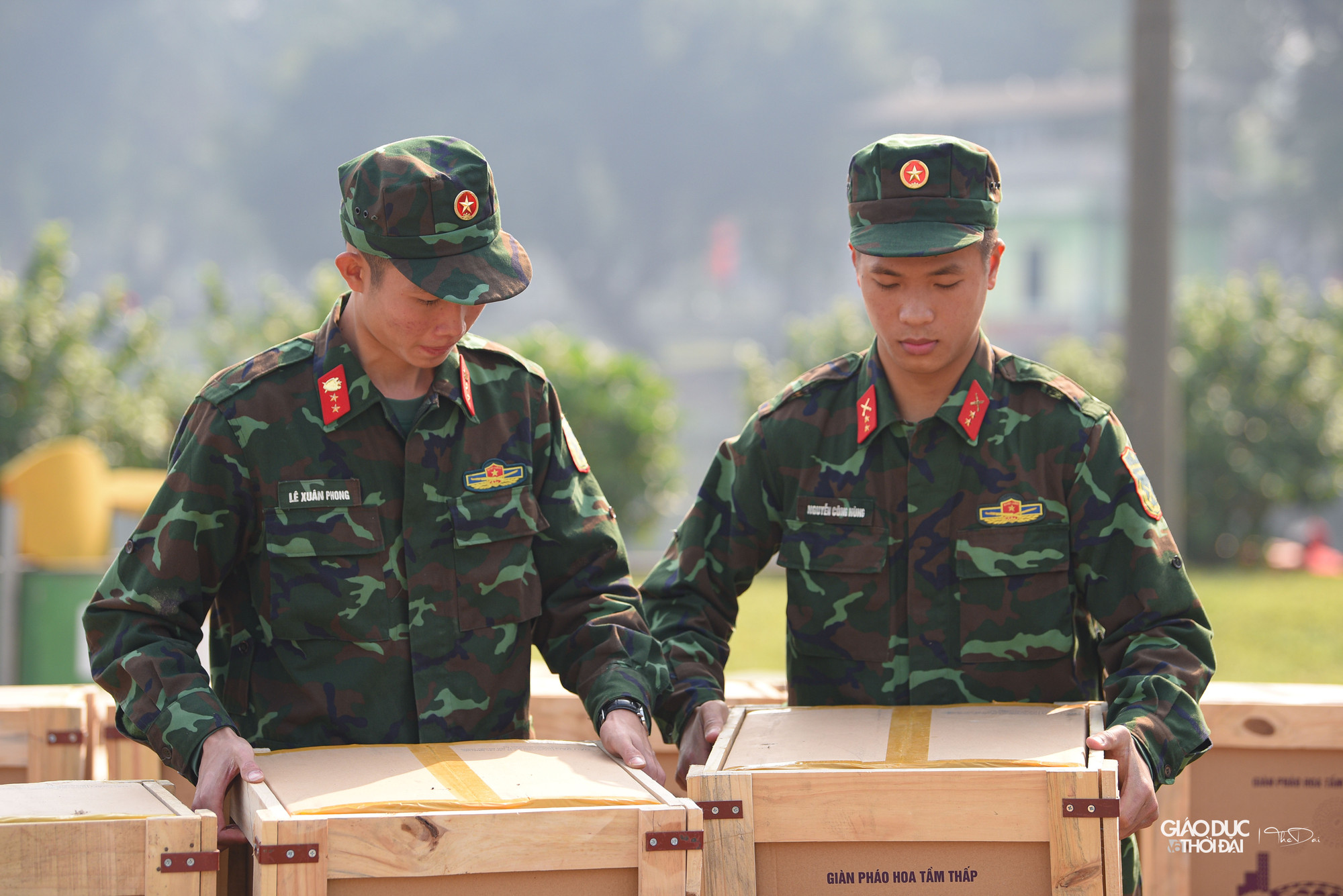 Đến thời điểm này kịch bản bắn pháo hoa đã hoàn tất.