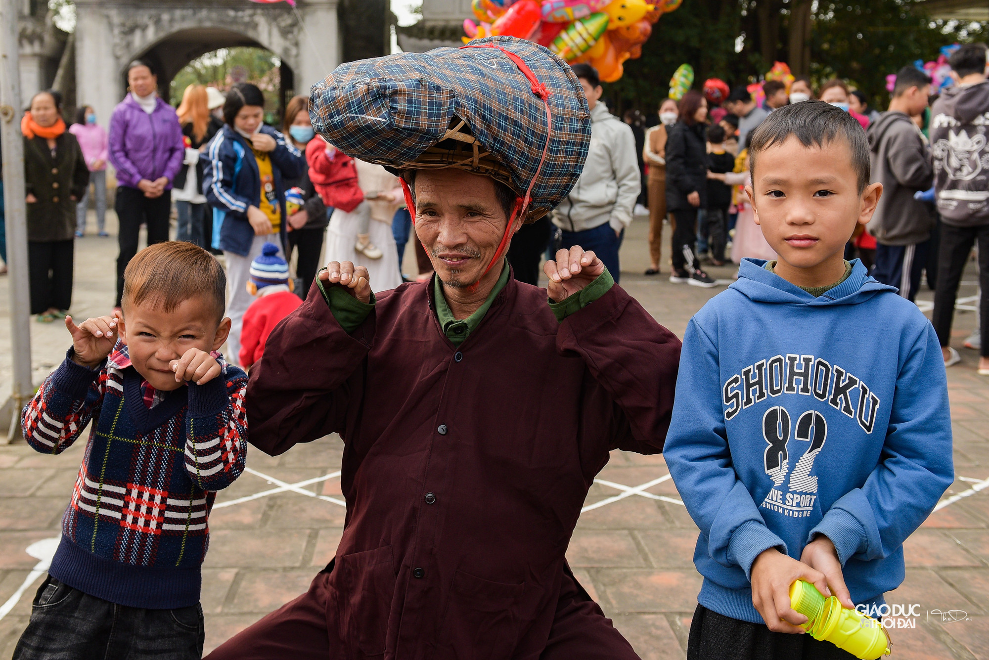 Hằng năm cứ đến ngày 8 tháng giêng (ngày hóa của Đức Bà), nhân dân lại tổ chức lễ hội, diễn lại các tích trò xưa, và trong đó tích trò “Đúc Bụt” được đặc biệt quan tâm và không thể thiếu trong ngày hội.