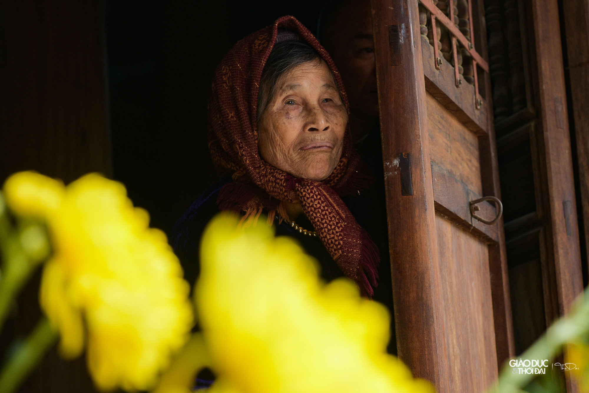 Để tưởng nhớ công lao Ngọc Kinh công chúa, nhân dân Phù Liễn đã lập đền thờ bà và quen gọi là Đền thờ Đức Bà, lưu truyền đến ngày nay.