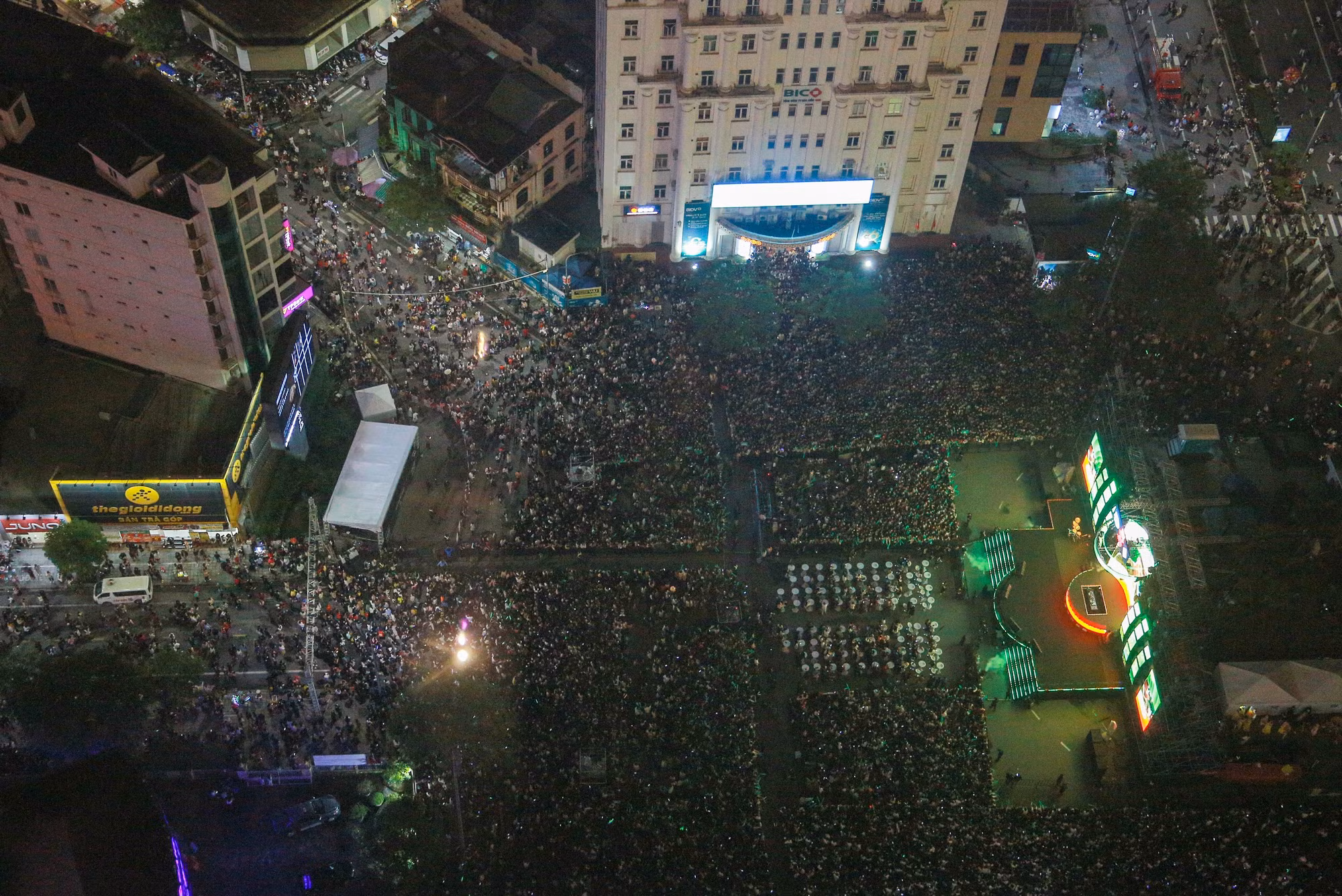 Đồng thời góp phần tích cực, có hiệu quả trong việc thực hiện “xây dựng Thừa Thiên Huế xứng tầm là một trong những trung tâm lớn, đặc sắc của cả nước, khu vực Đông Nam Á về văn hóa, du lịch giai đoạn 2021-2025 và tầm nhìn đến năm 2030”.