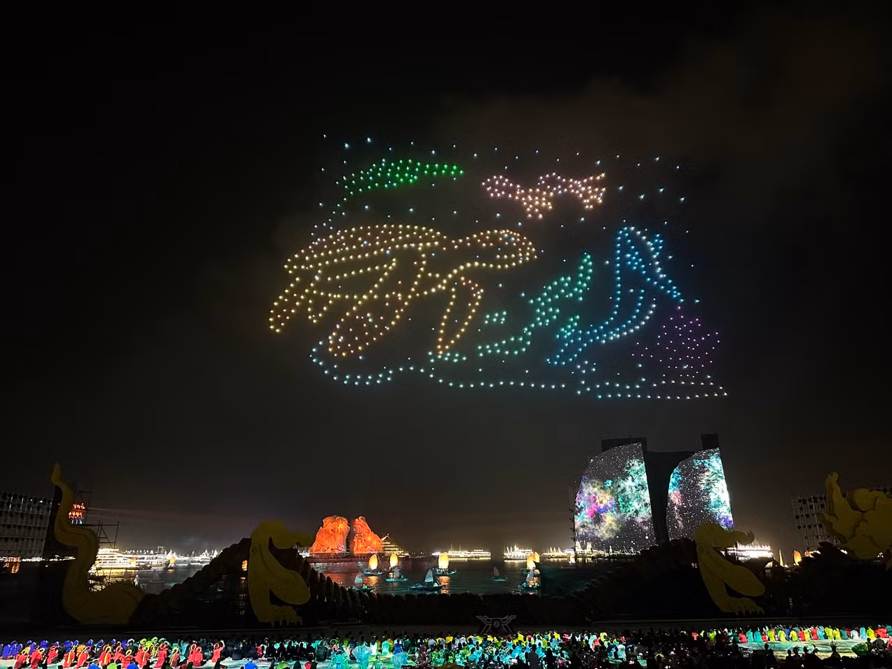 Những sinh vật biển tượng trưng cho một vùng đất Quảng Ninh.