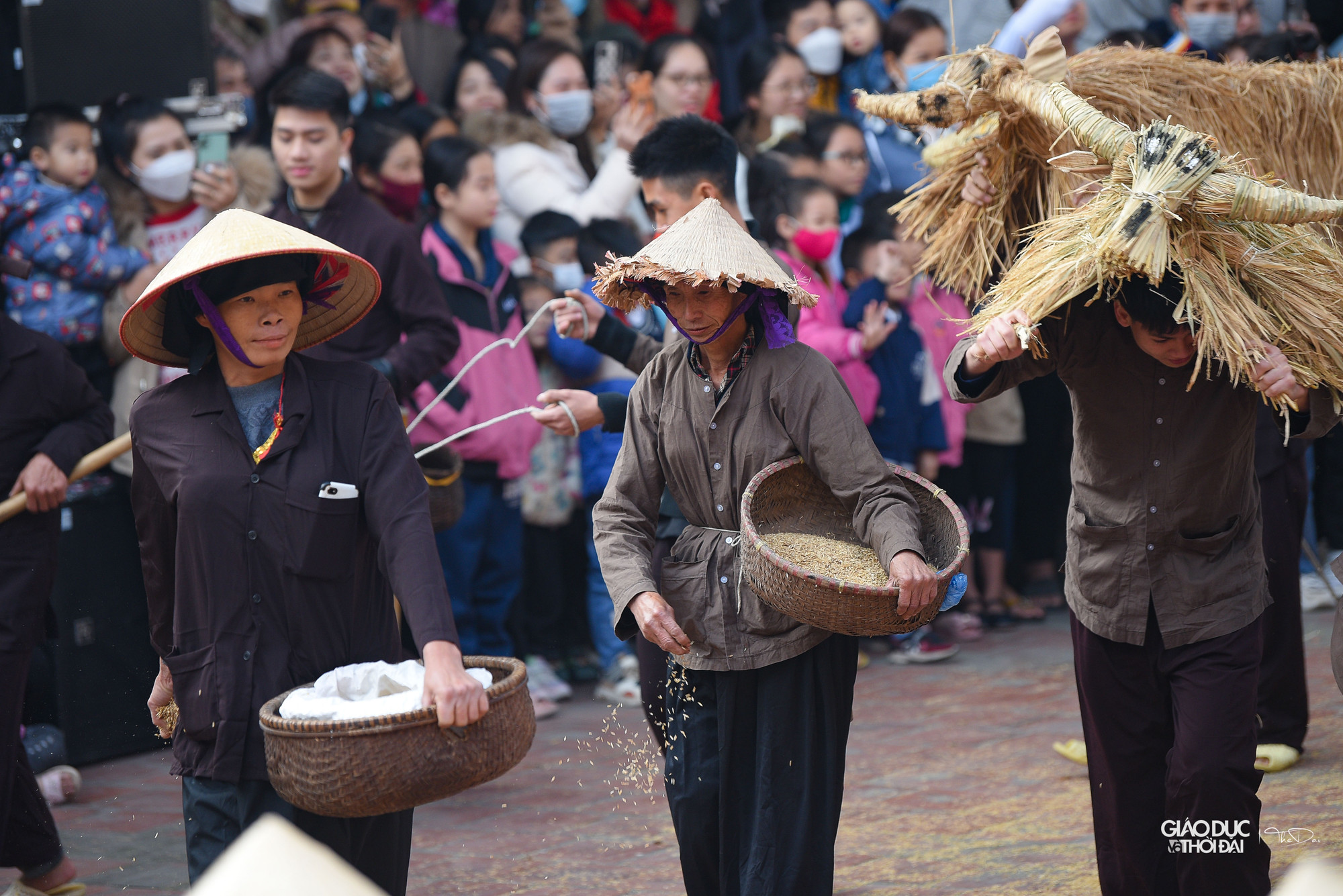 Qua những hoạt cảnh sản xuất nông nghiệp thường ngày, người dân Đại Đồng bày tỏ khát vọng lao động, cầu mùa, cầu lộc trời cho là mưa thuận gió hòa, cây cối tốt tươi, gia súc gia cầm sinh sôi nảy nở.