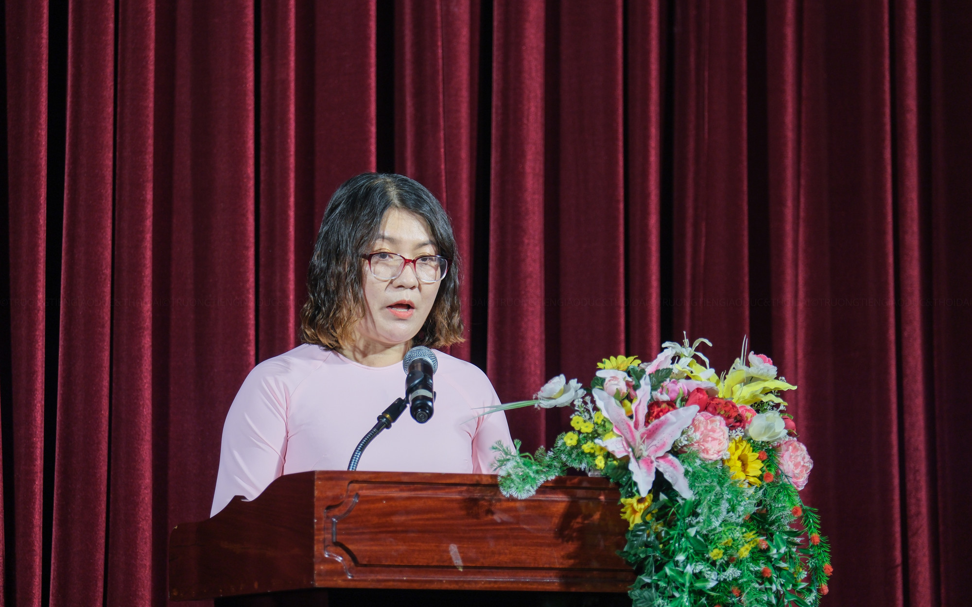 Bà Nguyễn Thị Hoài Tâm, Phó Hiệu trưởng Trường Cao đẳng Văn hóa Nghệ thuật Cần Thơ. Bà Nguyễn Thị Hoài Tâm, Phó Hiệu trưởng Trường Cao đẳng Văn hóa Nghệ thuật Cần Thơ.