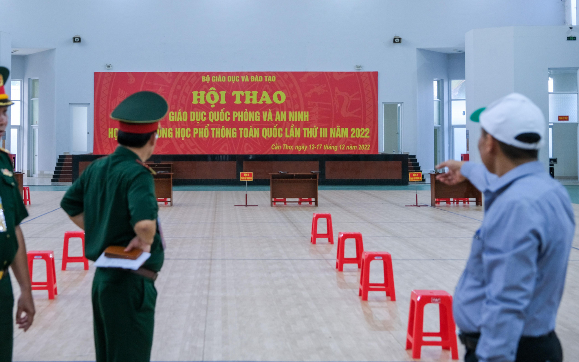 Đoàn kiểm tra nhà thi đấu nơi tổ chức thi môn Tháo lắp tiểu liên súng AK và là điạ điểm dự phòng tổ chức khai mạc. Đoàn kiểm tra nhà thi đấu nơi tổ chức thi môn Tháo lắp tiểu liên súng AK và là điạ điểm dự phòng tổ chức khai mạc.