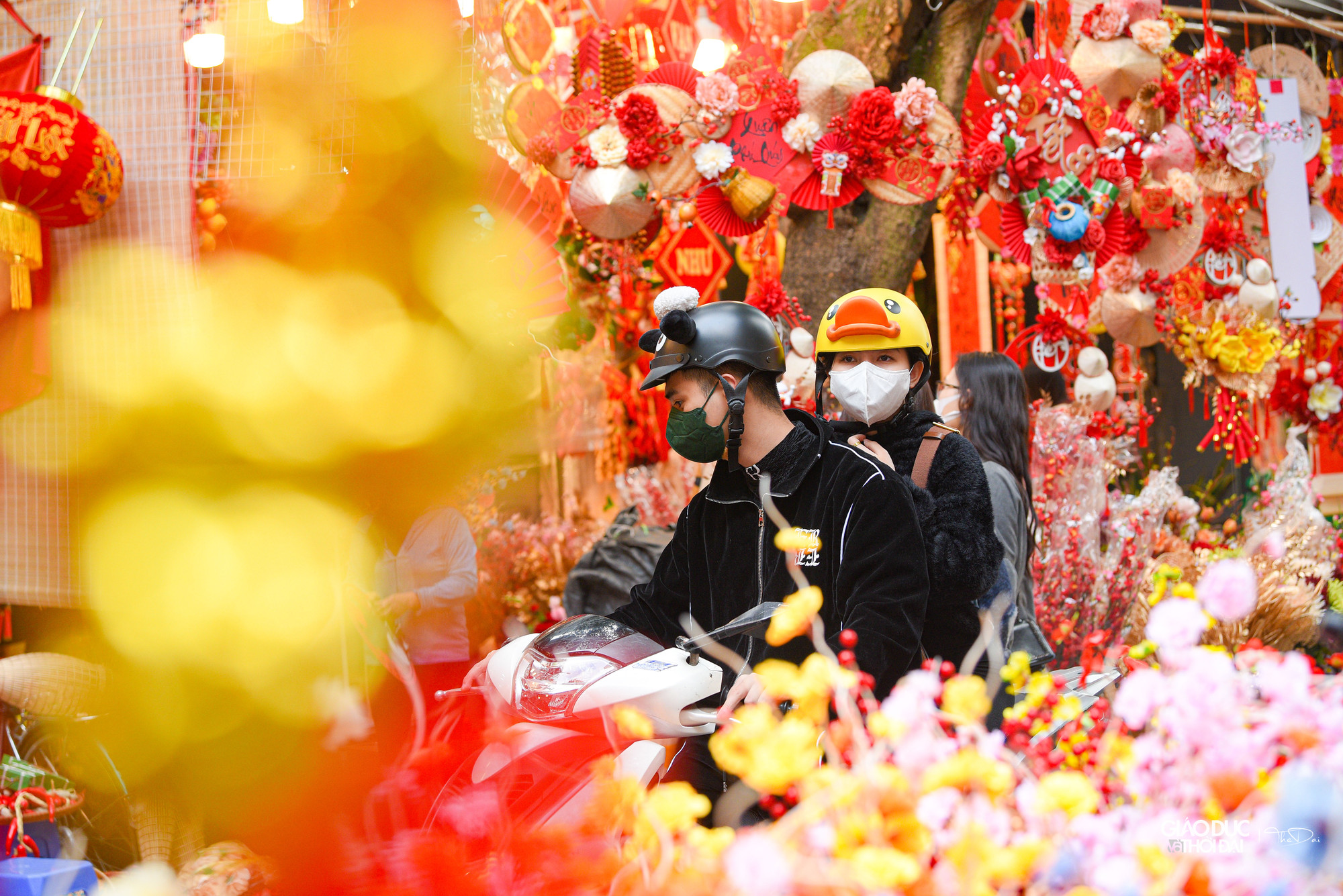 Có tuổi đời hơn 100 năm, với nhiều người Hà Nội, chợ hoa Hàng Lược luôn có chỗ đứng riêng.