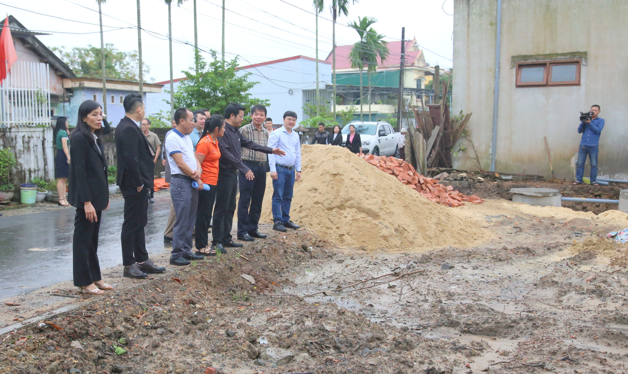 Ngôi nhà dự kiến sẽ hoàn thiện và đưa vào sử dụng trước dịp Tết Nguyên đán 2023. Ngôi nhà dự kiến sẽ hoàn thiện và đưa vào sử dụng trước dịp Tết Nguyên đán 2023.