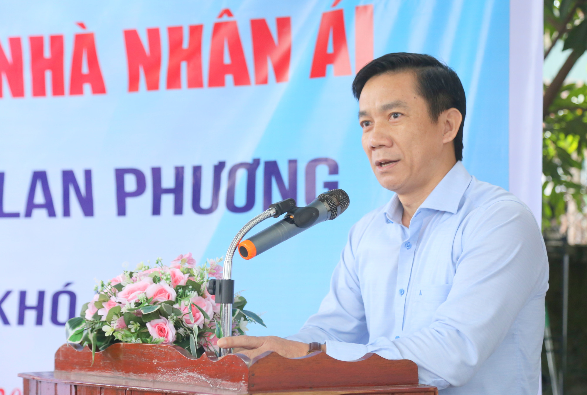 Ông Nguyễn Đình Hải - Phó Giám đốc Sở GD&ĐT Quảng Bình cảm ơn sự quan tâm, đồng hành, hỗ trợ của Báo GD&TĐ. Ông Nguyễn Đình Hải - Phó Giám đốc Sở GD&ĐT Quảng Bình cảm ơn sự quan tâm, đồng hành, hỗ trợ của Báo GD&TĐ.