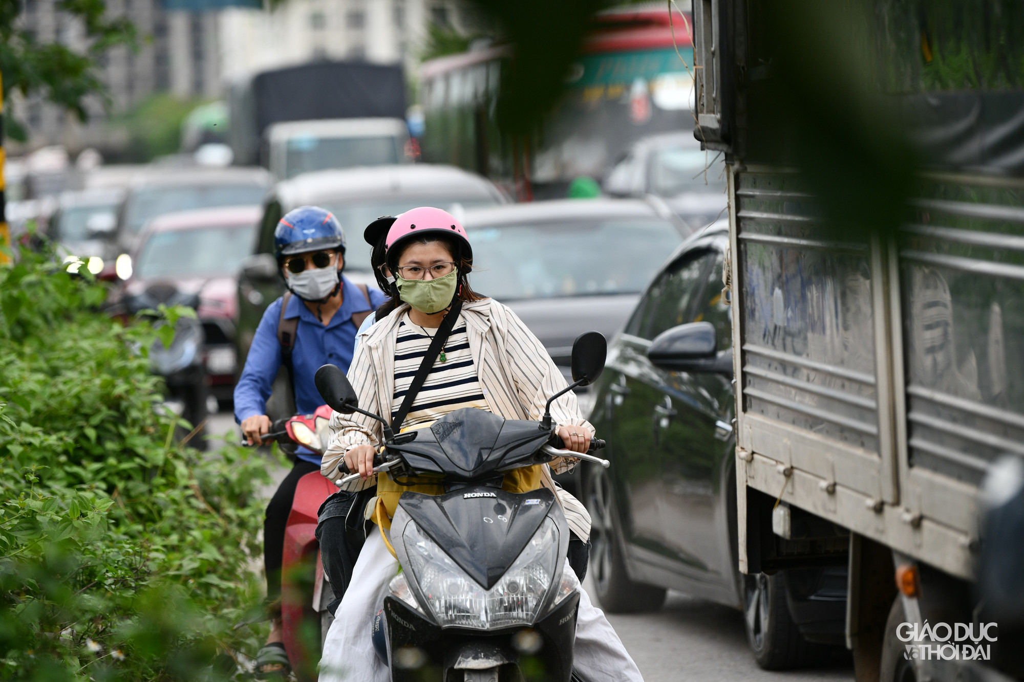 Do lo ngại tắc đường nên nhiều người dân đã lựa chọn lên Thủ đô trước một ngày. Do lo ngại tắc đường nên nhiều người dân đã lựa chọn lên Thủ đô trước một ngày.