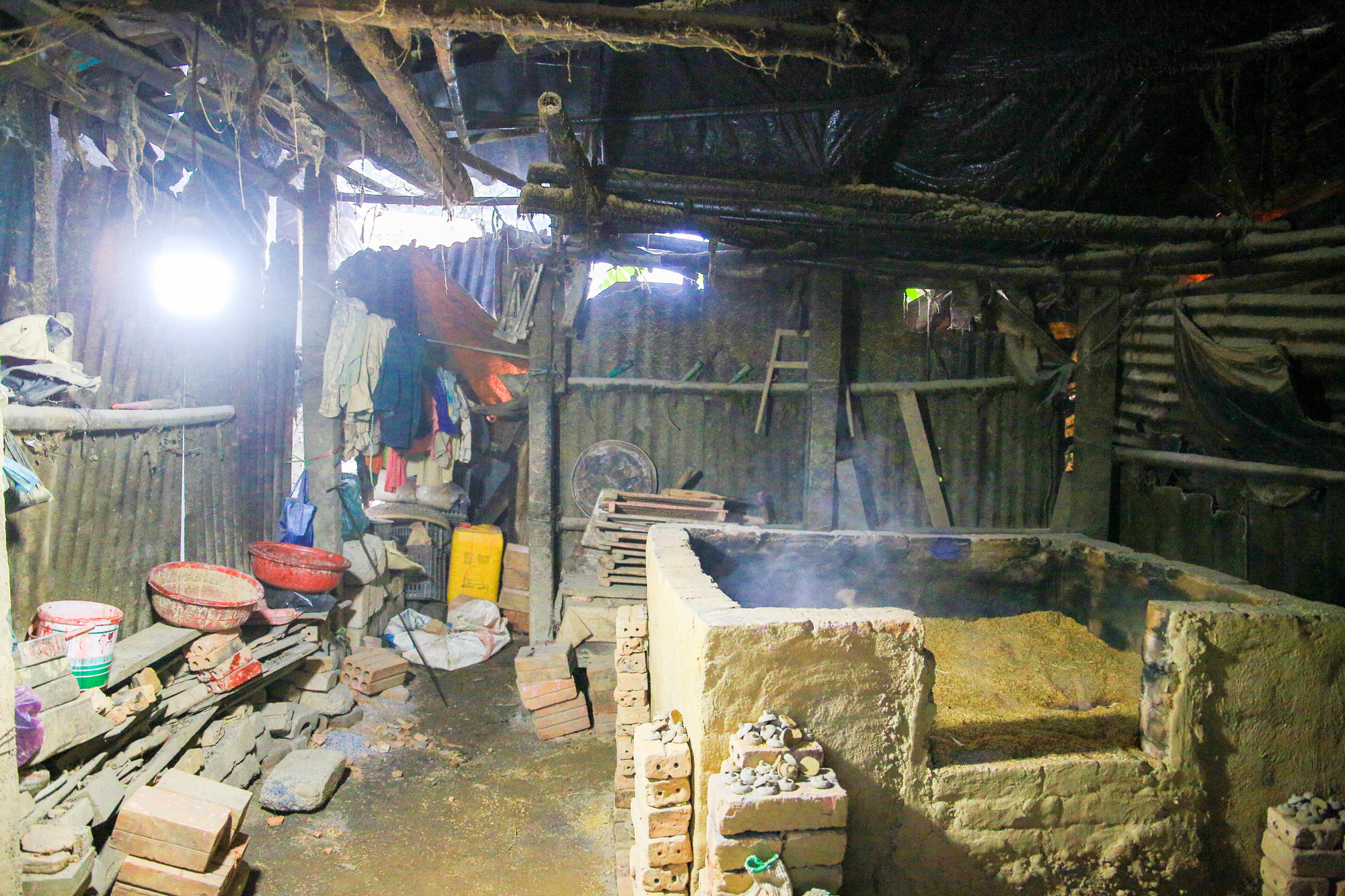 Lò nung tượng đất. Lò nung tượng đất.