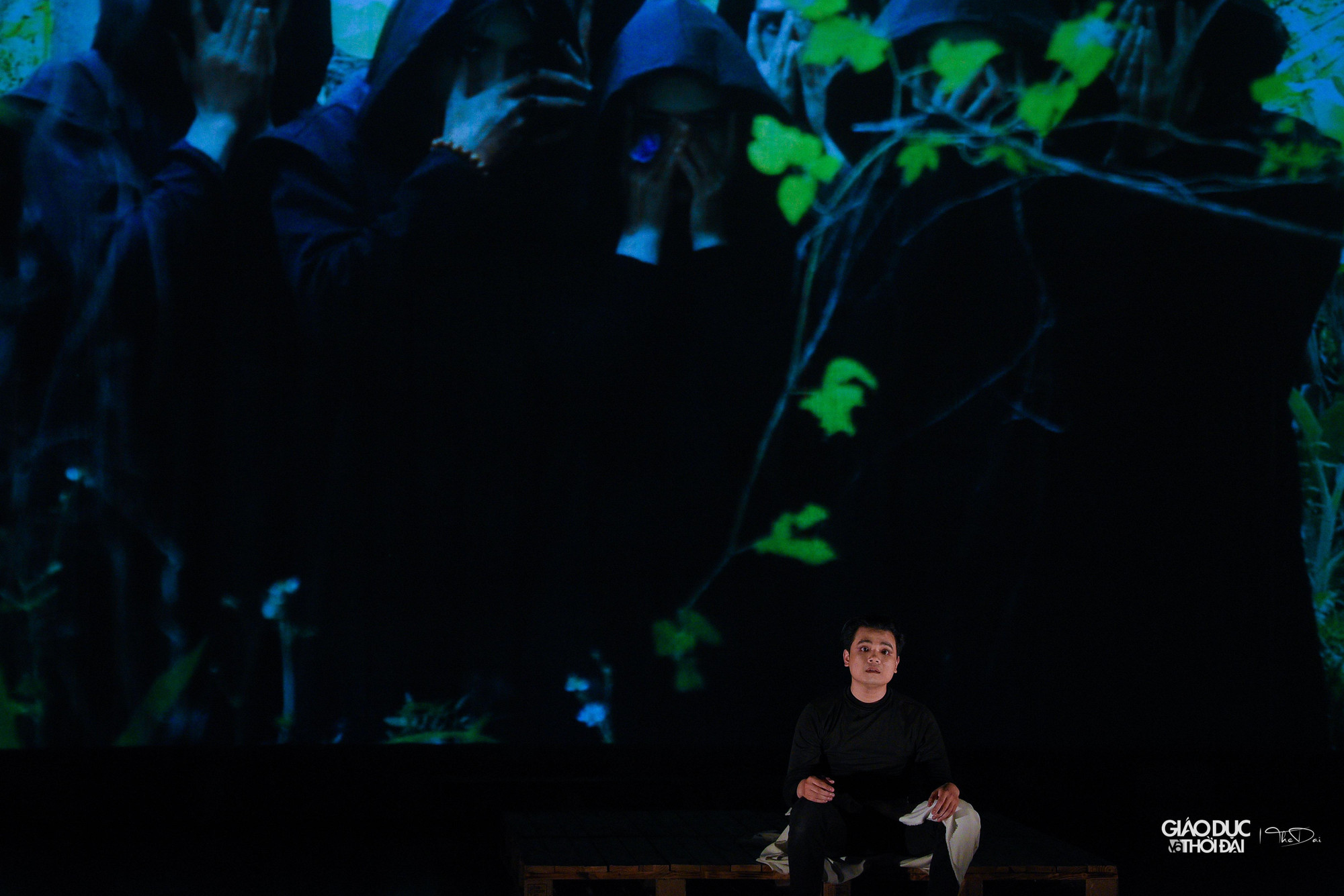 Năm 2018, GS. Beverly Blankenship cùng với GS. Anna Maria Krassnigg - giảng viên Đại học Âm nhạc và Nghệ thuật biểu diễn Vienna, cũng là một đạo diễn, chuyên giảng dạy về đạo diễn và diễn xuất... đã hướng dẫn sinh viên chuyên ngành diễn viên của Trường biểu diễn vở kịch “Romeo và Juliet” của William Shakespeare.