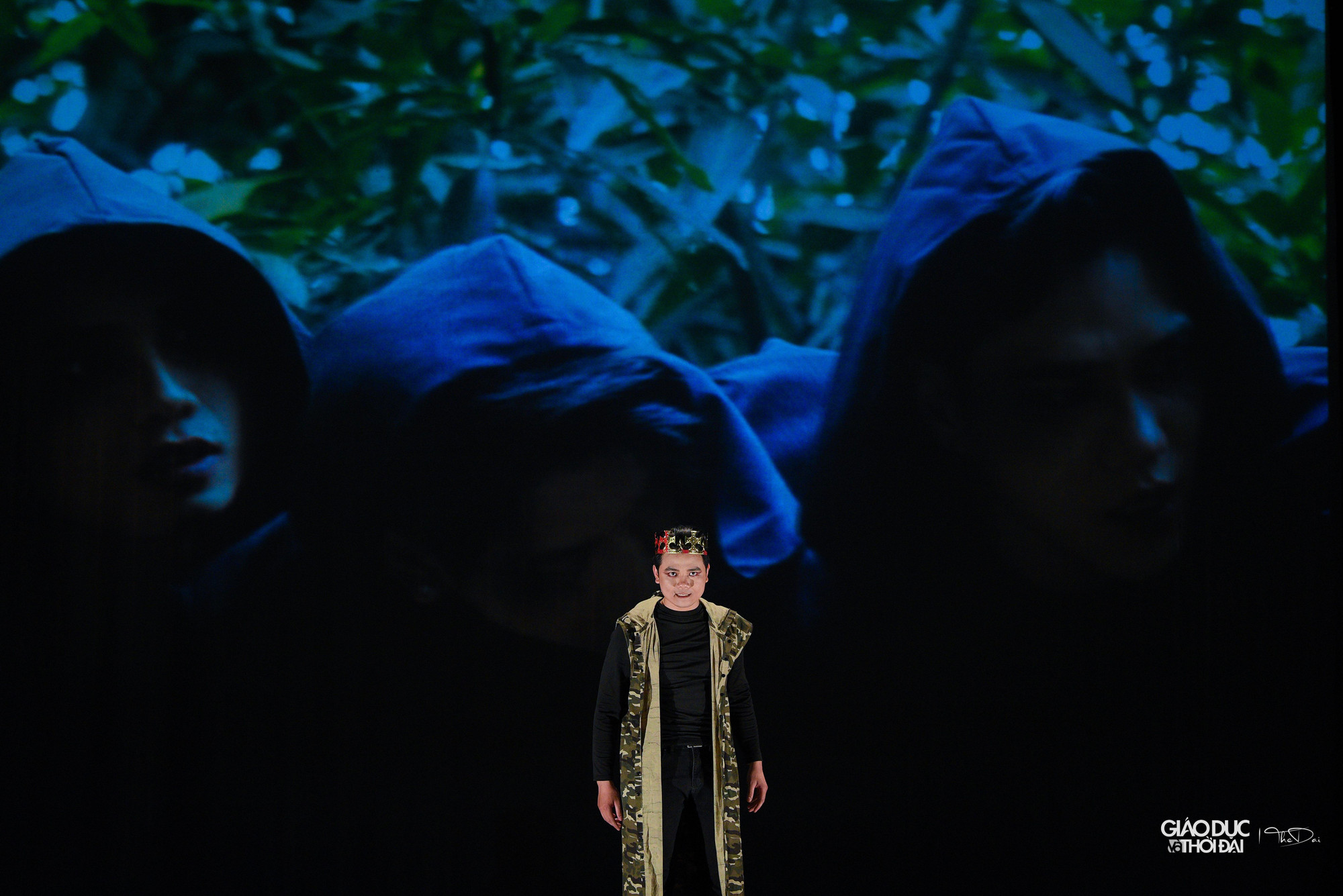 Năm 2018, GS. Beverly Blankenship cùng với GS. Anna Maria Krassnigg - giảng viên Đại học Âm nhạc và Nghệ thuật biểu diễn Vienna, cũng là một đạo diễn, chuyên giảng dạy về đạo diễn và diễn xuất... đã hướng dẫn sinh viên chuyên ngành diễn viên của Trường biểu diễn vở kịch “Romeo và Juliet” của William Shakespeare.