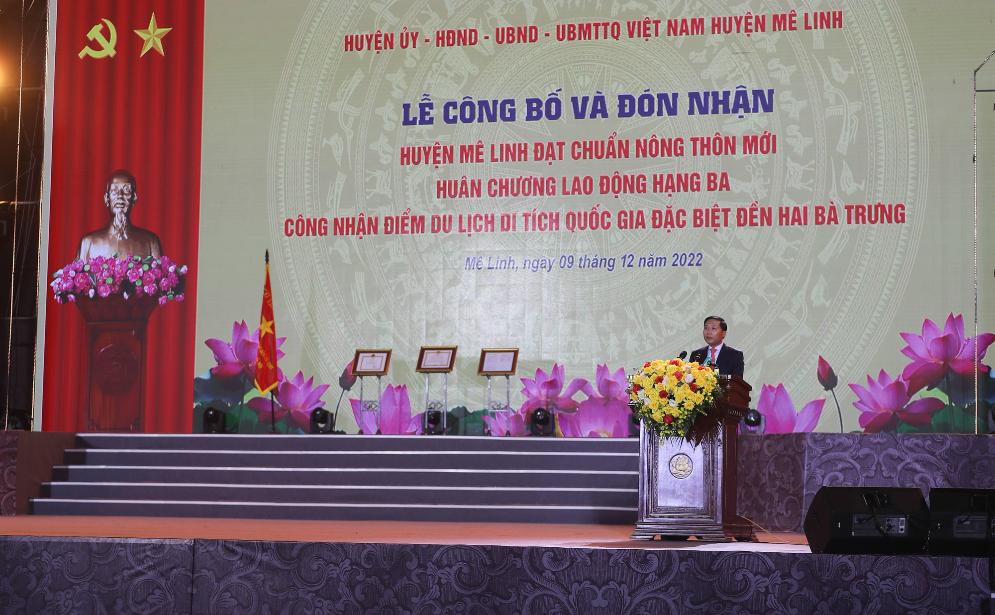 Trân trọng tiếp thu ý kiến chỉ đạo của đồng chí Phó Bí thư Thường trực Thành ủy, Bí thư Huyện ủy Mê Linh Nguyễn Thanh Liêm khẳng định, sẽ sớm triển khai các chương trình, kế hoạch để tiếp tục xây dựng nông thôn mới nâng cao, kiểu mẫu tại huyện Mê Linh. Qua đó hoàn thành tốt những nhiệm vụ chính trị được thành phố giao.