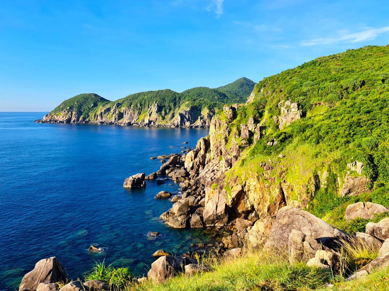 Không gian thoáng đãng ngập tràn ánh nắng mặt trời…