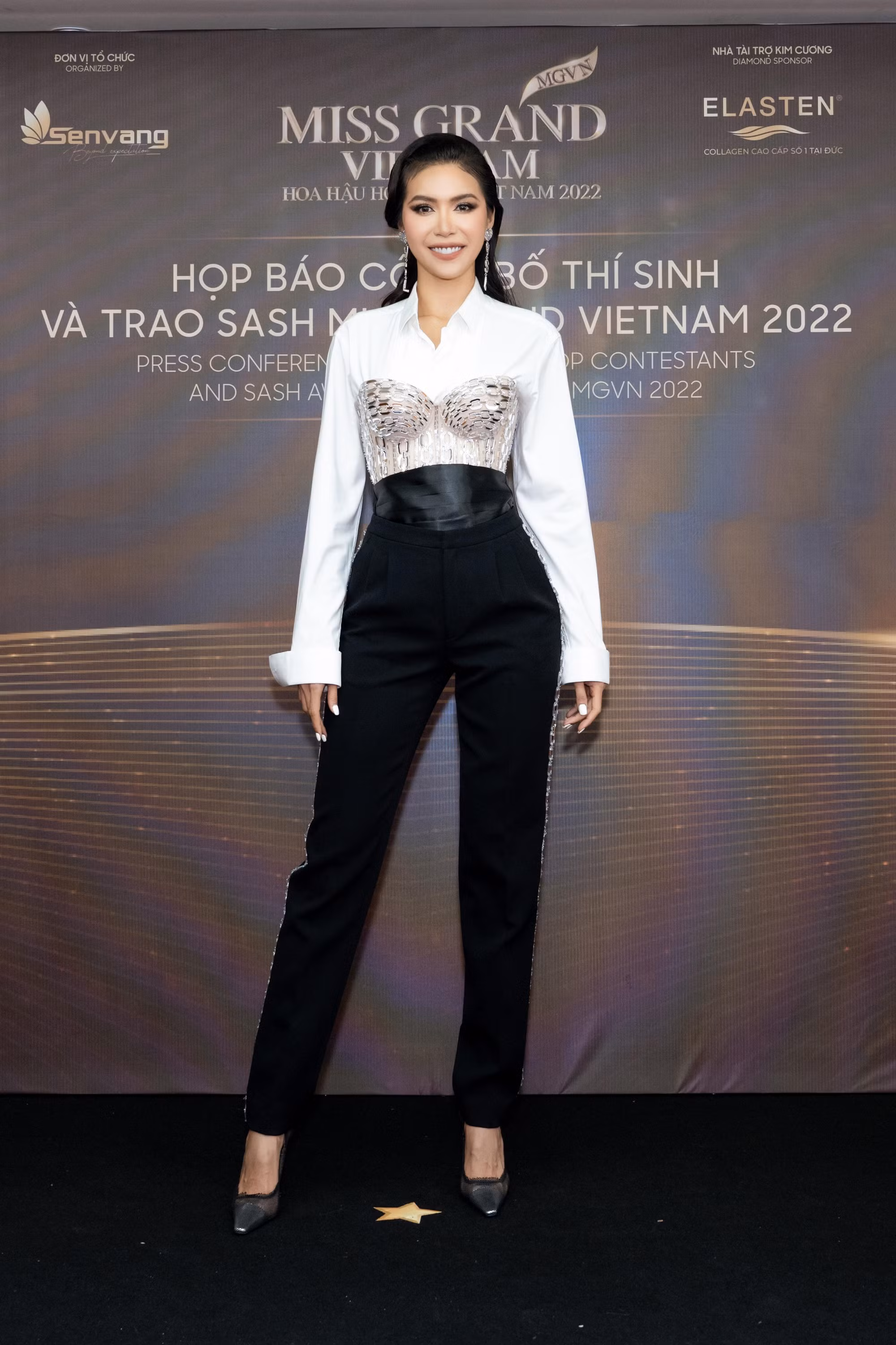 Siêu mẫu Minh Tú là giám khảo của cuộc thi Miss Grand Vietnam 2022.