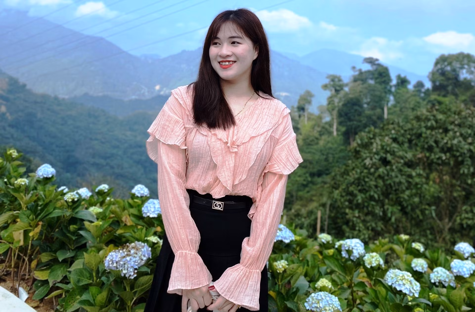 Cô giáo Len Thị Hậu - GV Trường Mầm non Trung Lý (Mường Lát, Thanh Hóa). Ảnh: NVCC