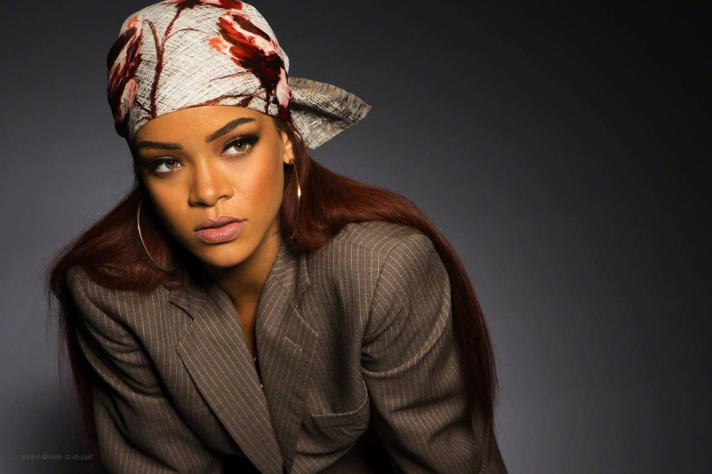 Ca sĩ Rihanna - Nữ tỷ phú tự thân giàu nhất nước Mỹ | Báo Giáo dục và Thời  đại Online