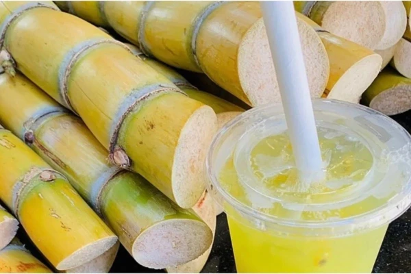 Bệnh nhân uống 3 ly nước mía mỗi ngày. Ảnh minh hoạ. 