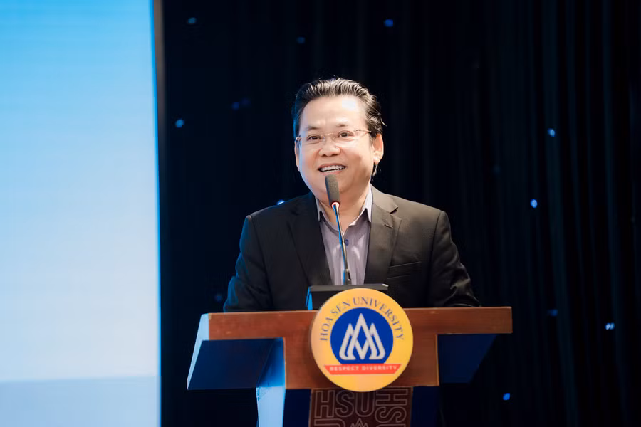 pgsts-nguyen-huu-huy-nhut-hieu-truong-hsu-phat-bieu-tai-su-kien.png