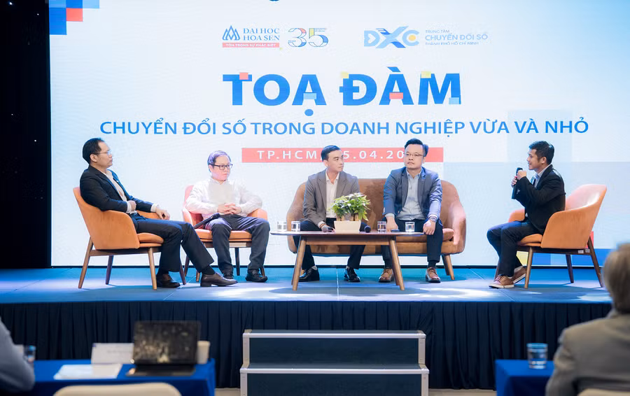 toa-dam-digital-shift-tu-du-lieu-den-tang-truong-mang-den-goc-nhin-da-chieu-tu-cac-chuyen-gia-lanh-dao-doanh-nghiep-1.png