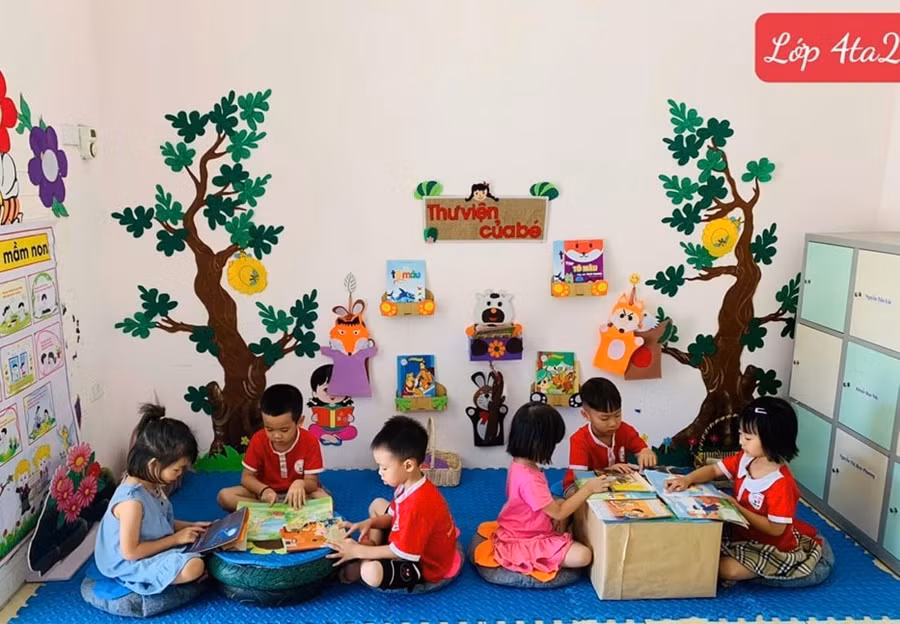 Hoạt động góc Thư viện của bé trường Mầm non Tề Lỗ.
