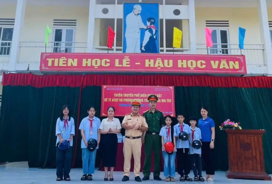 2-thcs-thanh-vinh.jpg