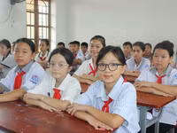 Hơn 300.000 học sinh Hà Tĩnh hân hoan trong ngày tựu trường