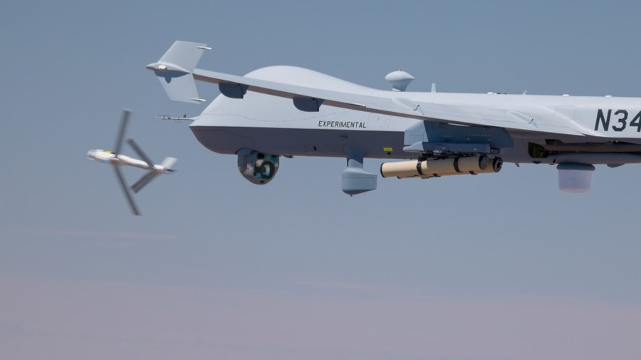 Vụ phóng Switchblade 600 từ UAV MQ-9A Reaper. Ảnh: AeroVironment