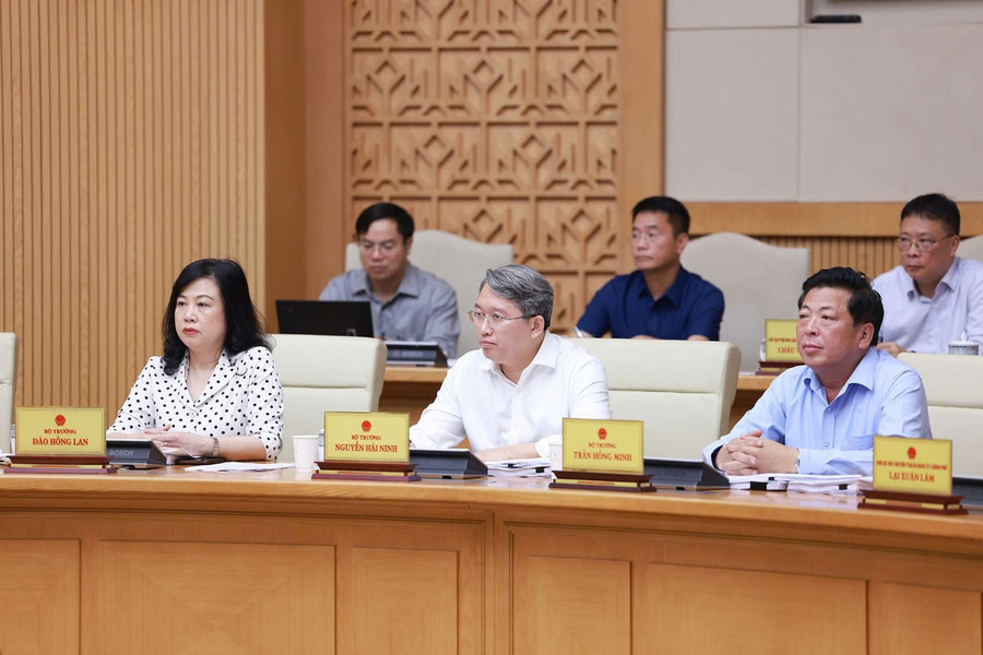 Lãnh đạo các Bộ tham dự Phiên họp Chính phủ chuyên đề về xây dựng pháp luật tháng 9 năm 2025 (phiên thứ 2). (Ảnh: Dương Giang/TTXVN) thu-tuong-pham-minh-chinh-chu-tri-phien-hop-chinh-phu-4.jpg