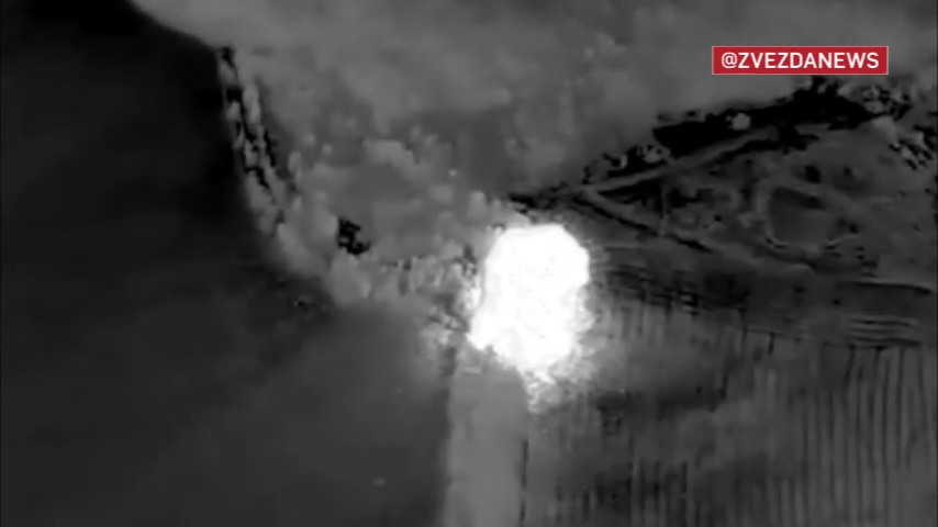 Khoảnh khắc Iskander-M phá tan 2 bệ phóng tên lửa ATACMS nhắm vào Voronezh