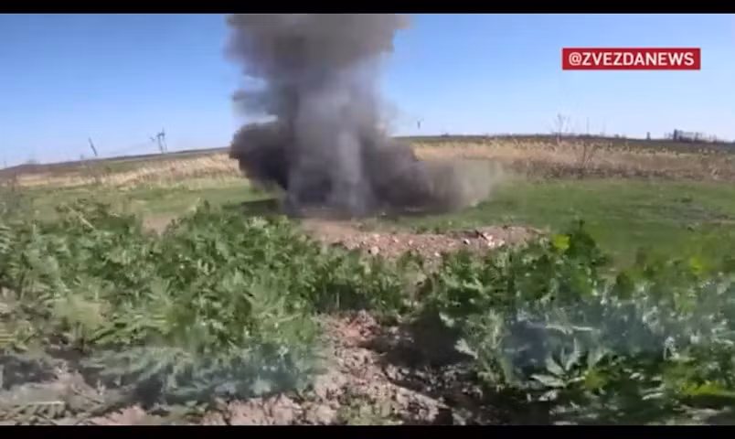 Cận cảnh công binh gỡ mìn, hóa giải bẫy nổ ở ‘tử địa’