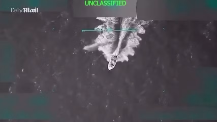 Ông Trump công bố video cho nổ tung tàu ma túy từ Venezuela