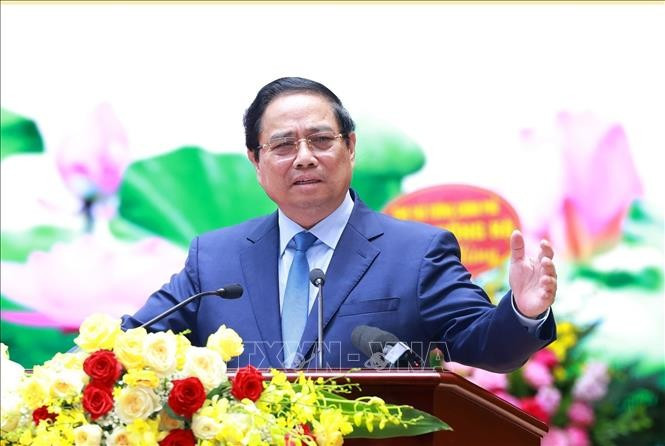 Thủ tướng Phạm Minh Chính phát biểu chỉ đạo Đại hội đại biểu Đảng bộ Bộ Xây dựng lần thứ I, nhiệm kỳ 2025-2030. (Ảnh: Dương Giang/TTXVN) trong-tam-cua-bo-xay-dung-la-phat-trien-do-thi-thong-minh-giao-thong-xanh-2.jpg