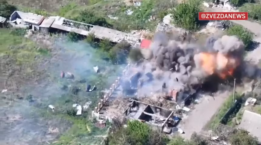 Video trận đánh quyết liệt giành quyền kiểm soát Kirovsk