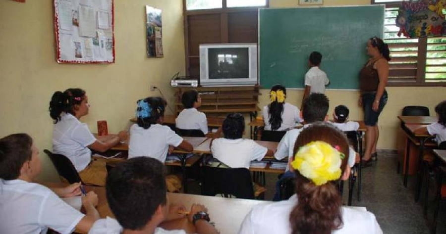 Một lớp học ở Cuba cuba-thieu-giao-vien2.jpg