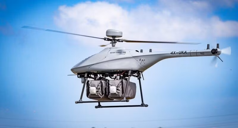 Trực thăng không người lái chạy hoàn toàn bằng điện Black Eagle 50E được trang bị hệ thống thả hàng chính xác DropAir trong các chuyến bay thử nghiệm. Ảnh: Steadicopter