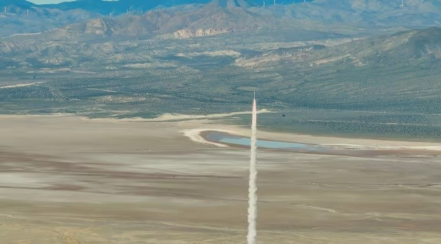 Một phương tiện siêu thanh Castelion được phóng thử nghiệm tại Sa mạc Mojave, California, Hoa Kỳ vào ngày 9/3/2024.