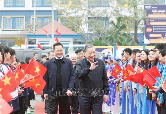 Tổng Bí thư Tô Lâm dự Lễ phát động Tết trồng cây “Đời đời nhớ ơn Bác Hồ” - Xuân Ất Tỵ 2025 tại Thị xã Mỹ Hào, tỉnh Hưng Yên. (Ảnh: Thống Nhất/TTXVN)